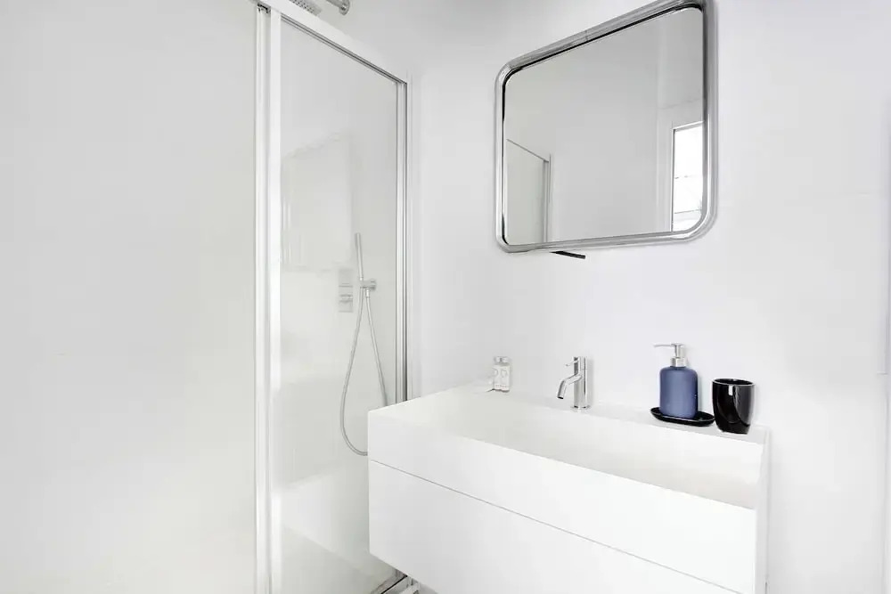 Elegant Apartment -2br/4p - Sacre-coeur