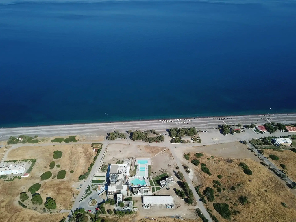 Gennadi Seaside Resort