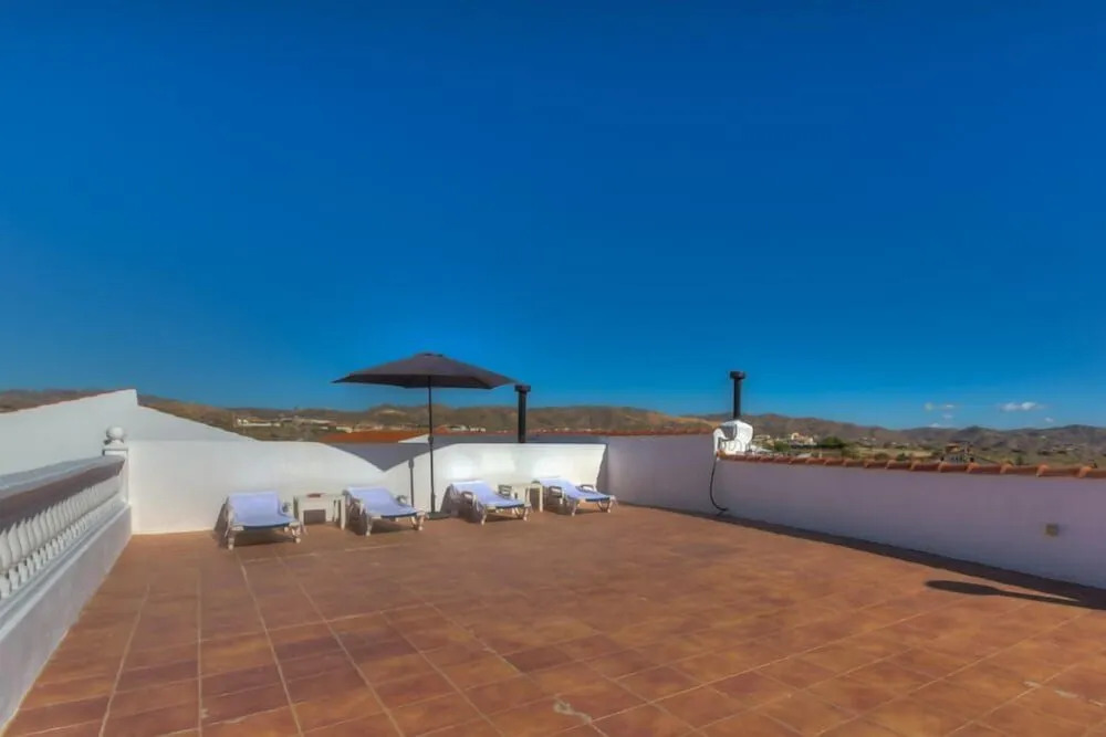 Villa Damara