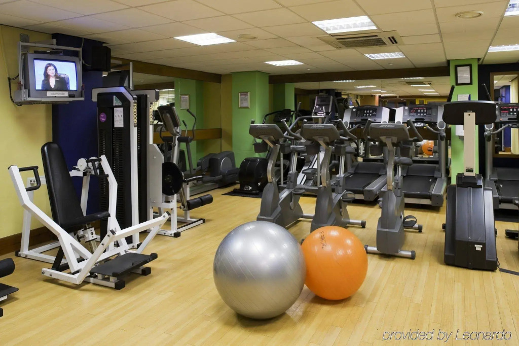 Holiday Inn Runcorn M56 Junction 12 by IHG