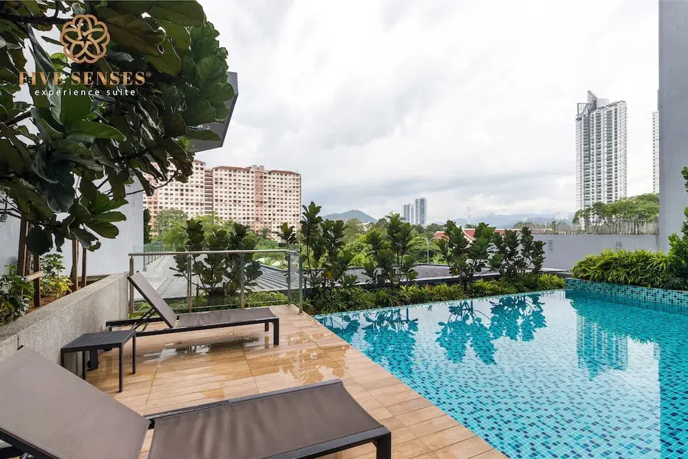 Neu Suites Residence Kuala Lumpur, Roam