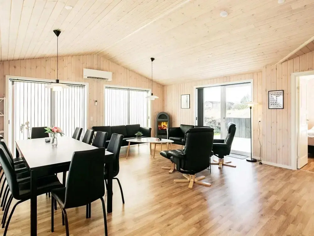6 person holiday home in Hirtshals-By Traum
