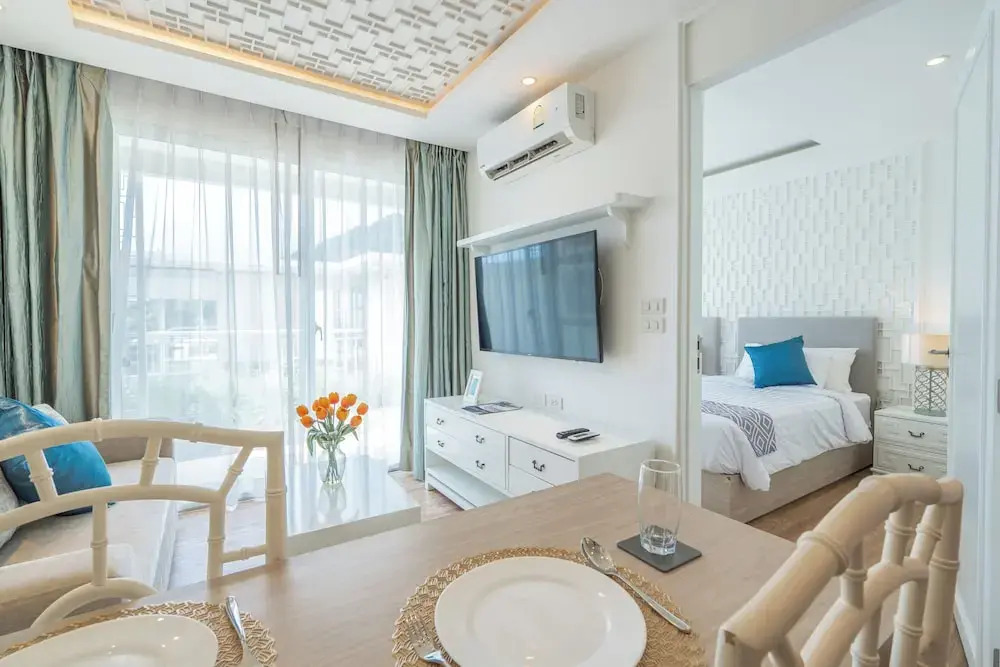 Seavale patong phuket
