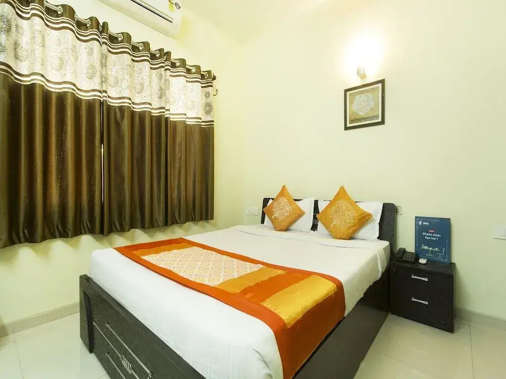 OYO 10221 Hotel E Serai