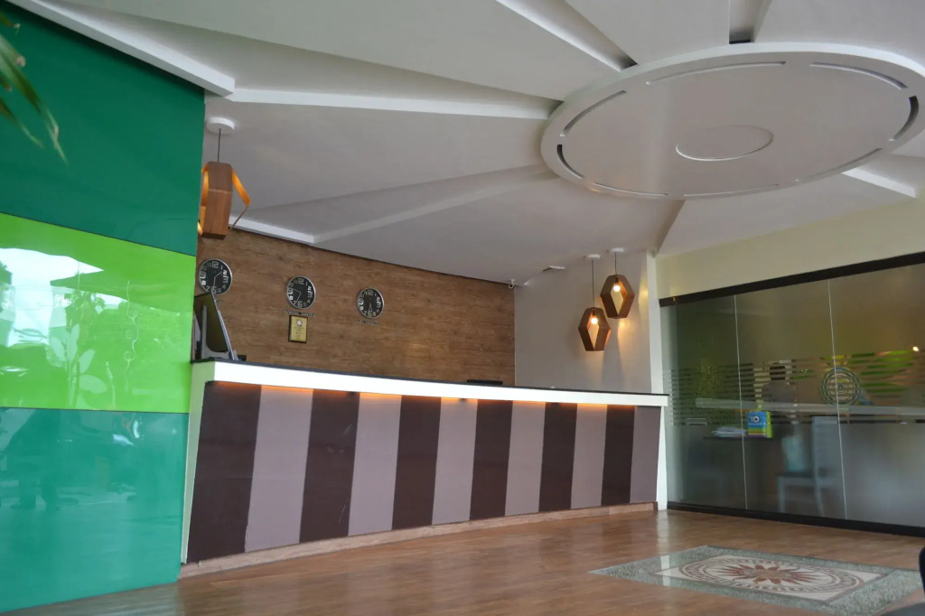 Sun City Suites