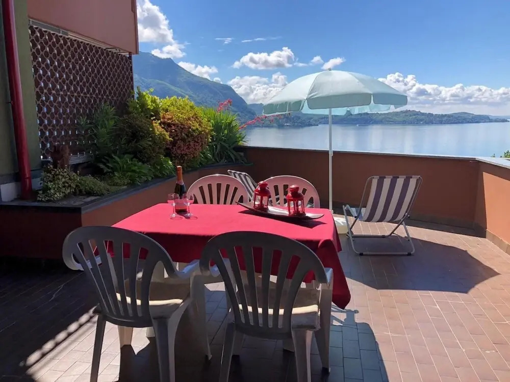 Grazia Apartment in Residence With Terrace and Pool in Ghiffa