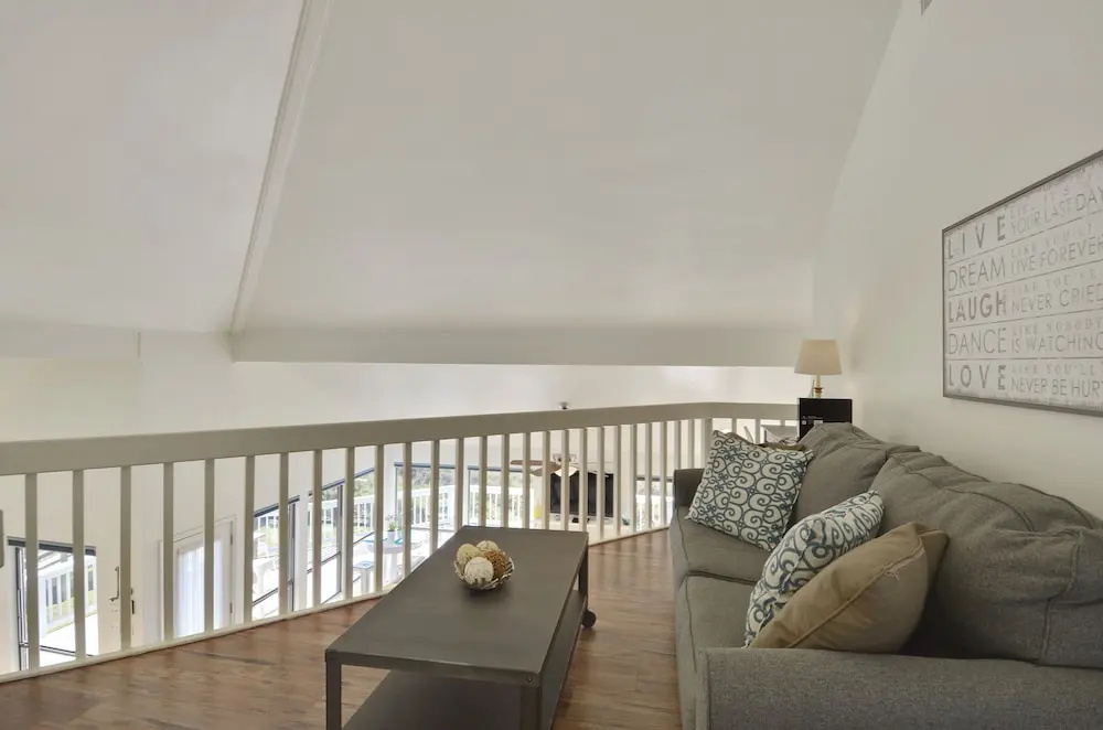 Beachfront Dolphin by Ryson Vacation Rentals