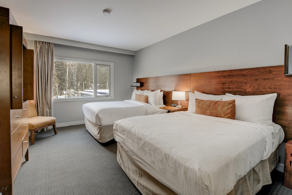 The Juniper Hotel & Bistro