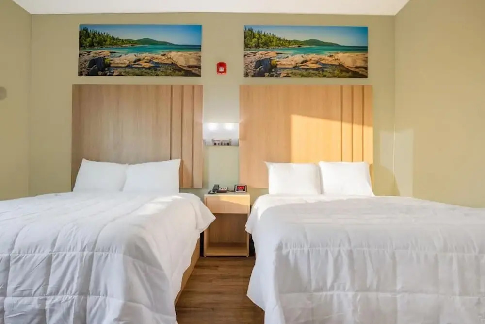 Red Lion Inn & Suites Adairsville