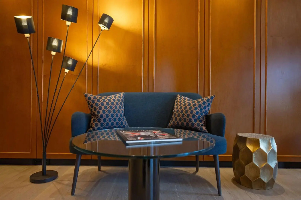 Hotel Royal
