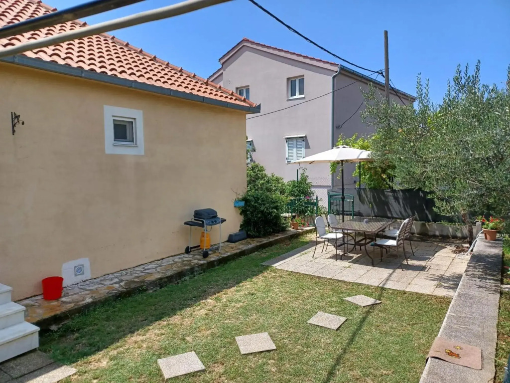 Big apartment with garden