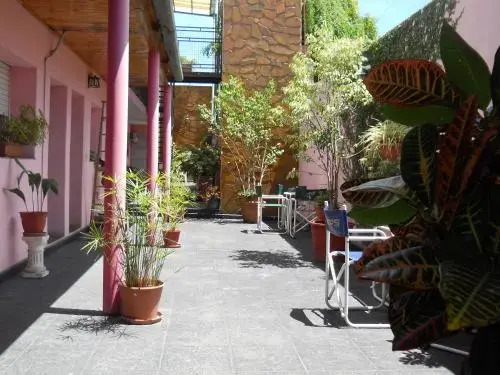 Dennisse Hotel