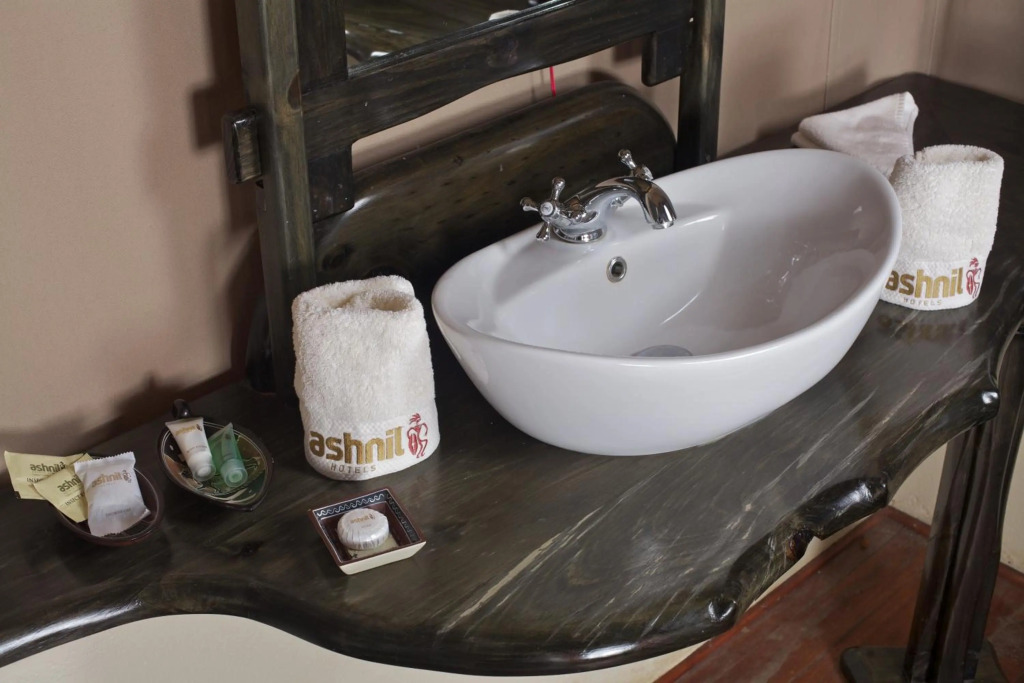 Ashnil Mara Camp