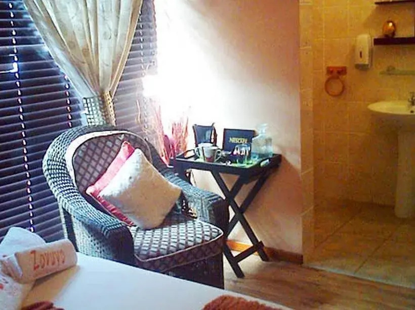 Zovuyo Guest House