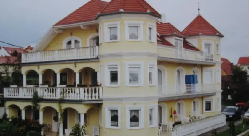 Rosen Villa Hévíz