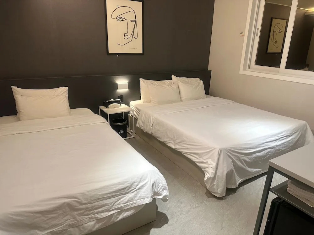 Hotel Yam