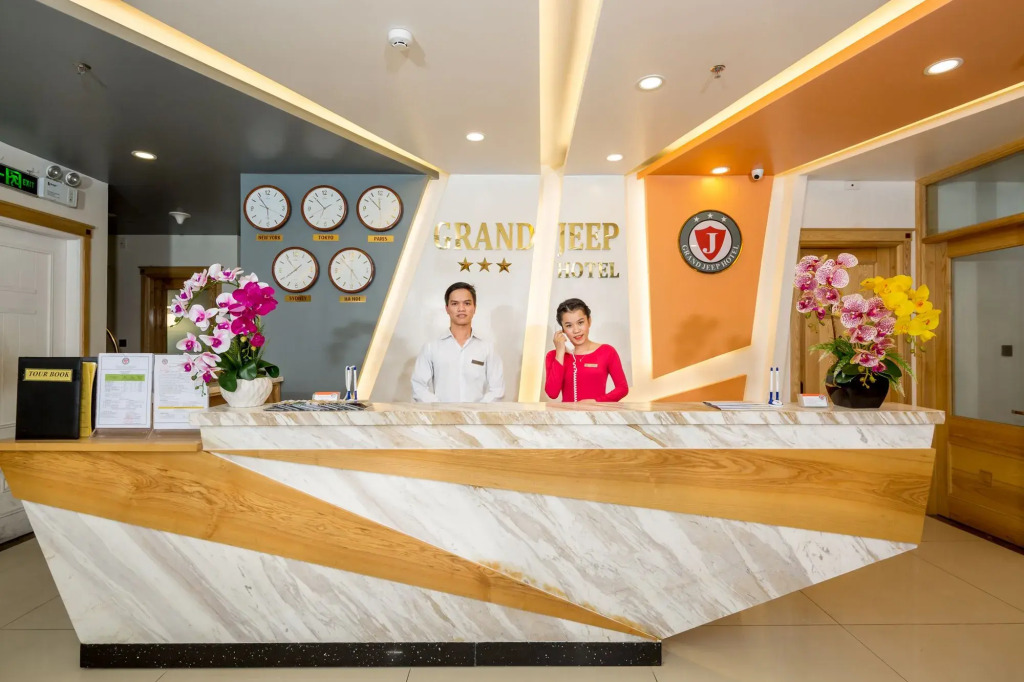 Grand Jeep Hotel Danang