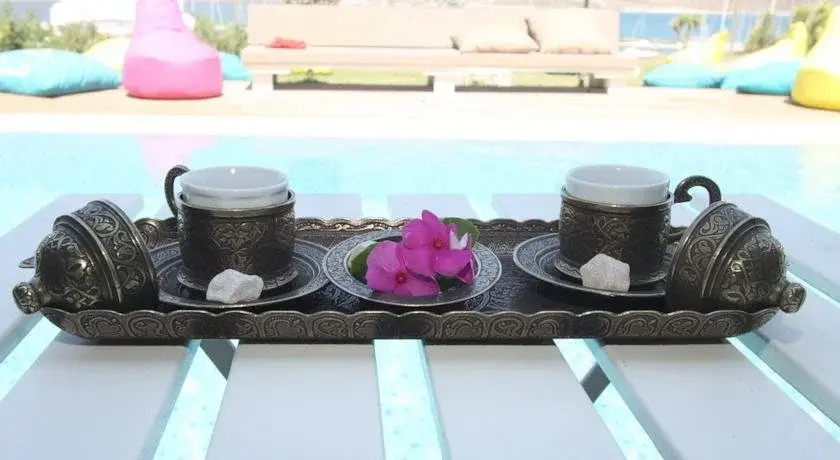 Shaka Marine Boutique Hotel