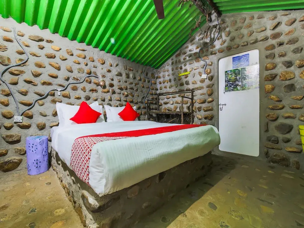 OYO 25131 Jungle Book Resort