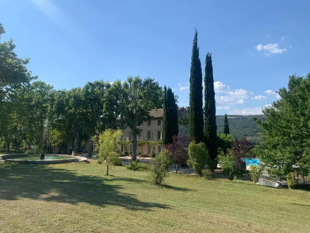 Villa du defens