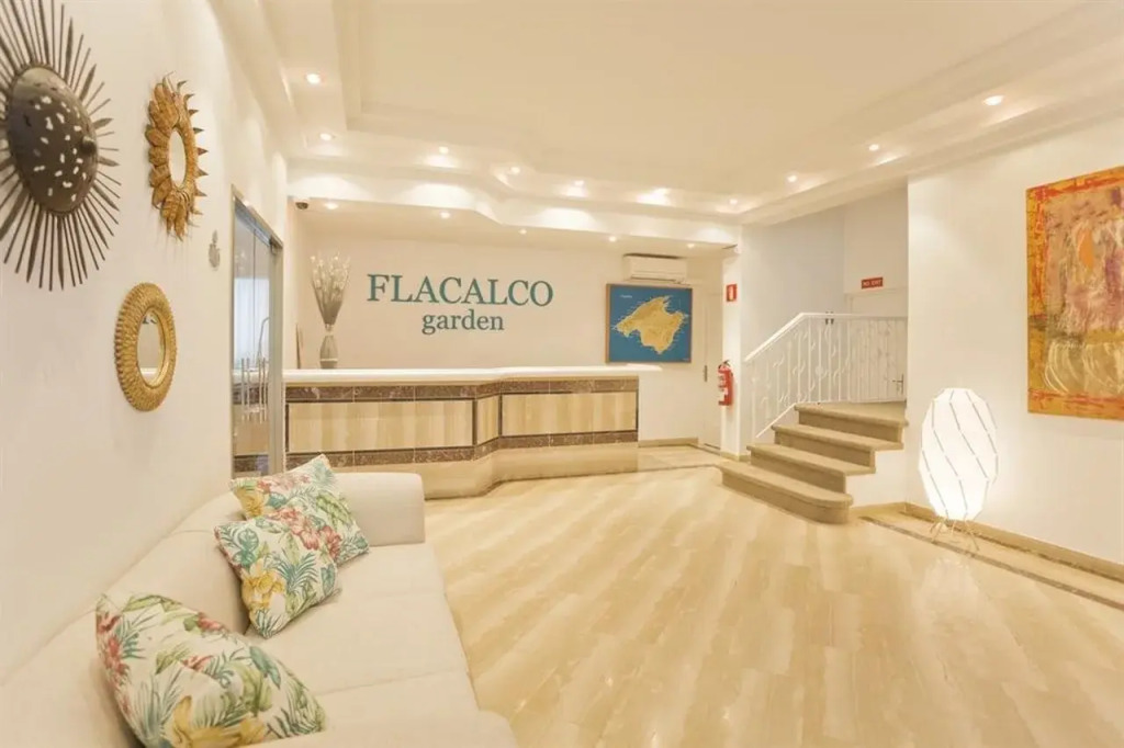 Flacalco Hotel & Apartments