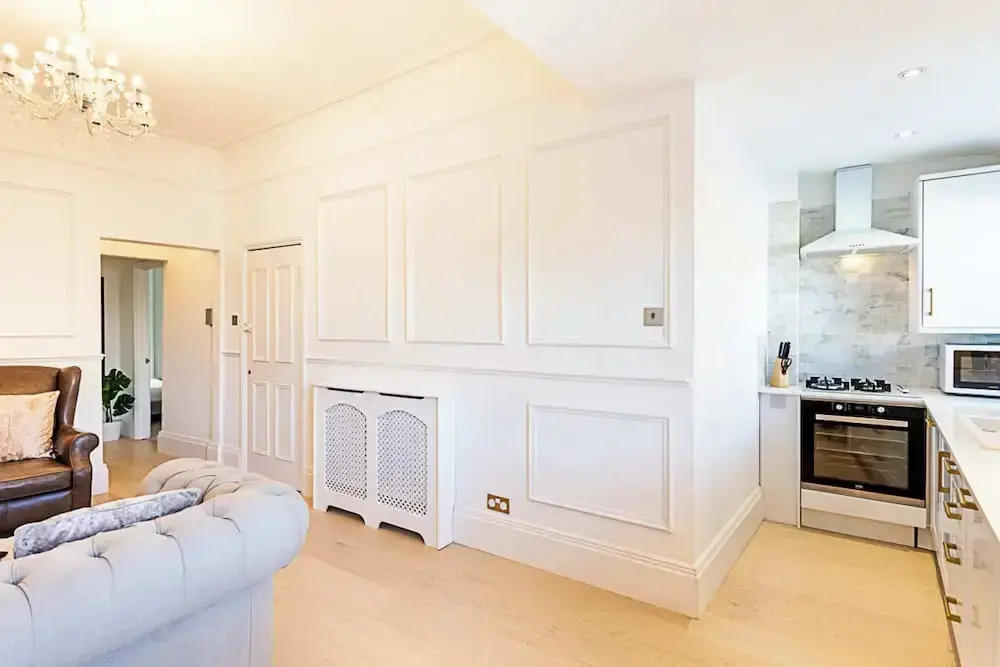 Stylish Apartment In Leafy Richmond