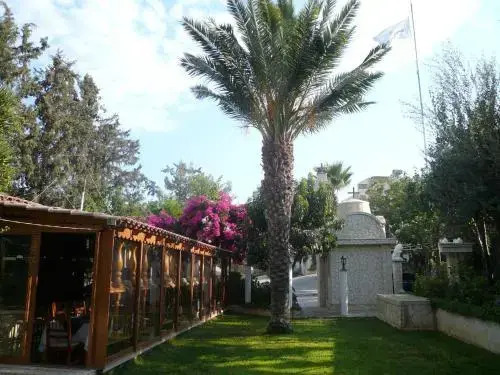 Magicstay - Aparthotel 4 Stars Germasogeia