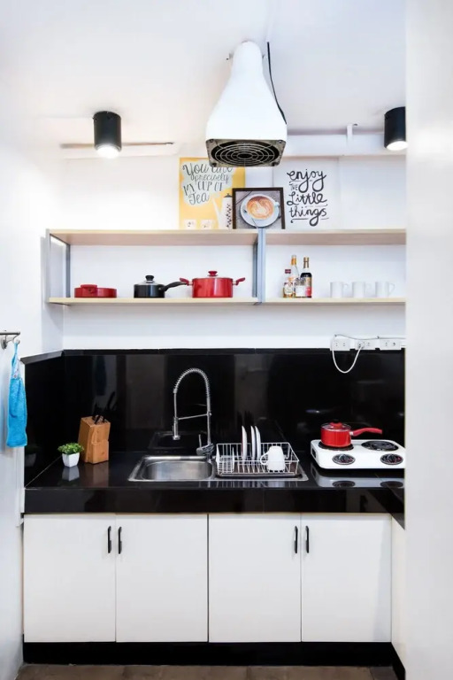 Poblacion Makati House: Room 12