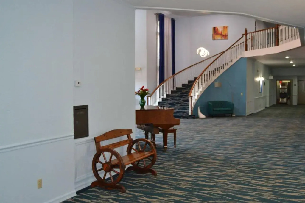 Best Western Coach House Inn