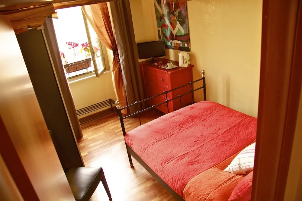 Daysleeper B&B
