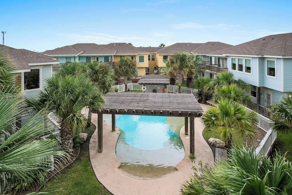 Baja Breeze by Silver Sands Vacation Rentals