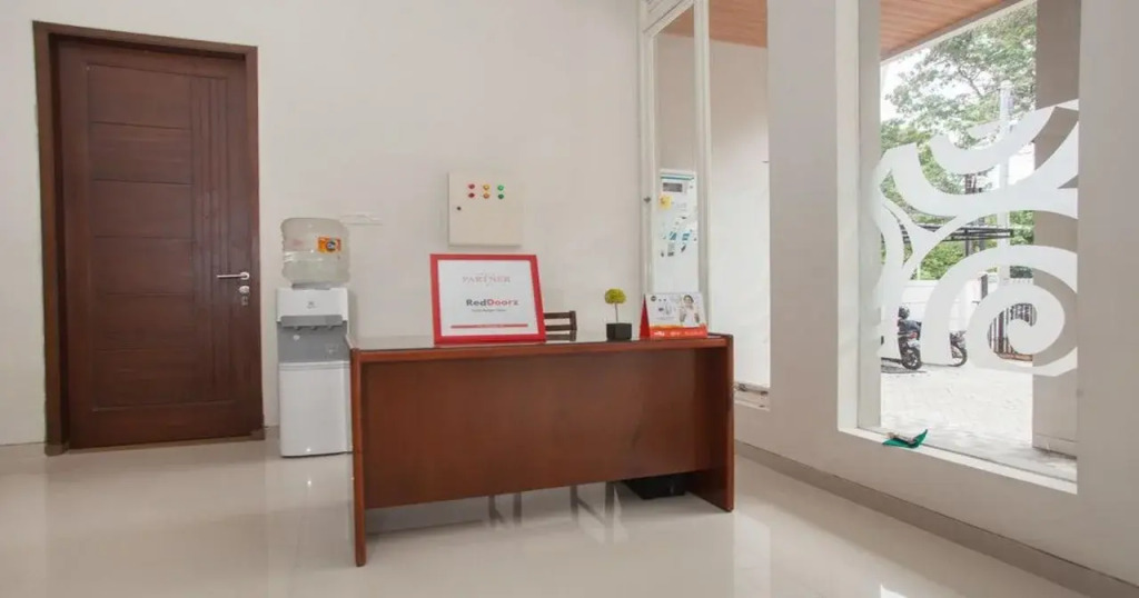 RedDoorz Syariah near Universitas Negeri Malang
