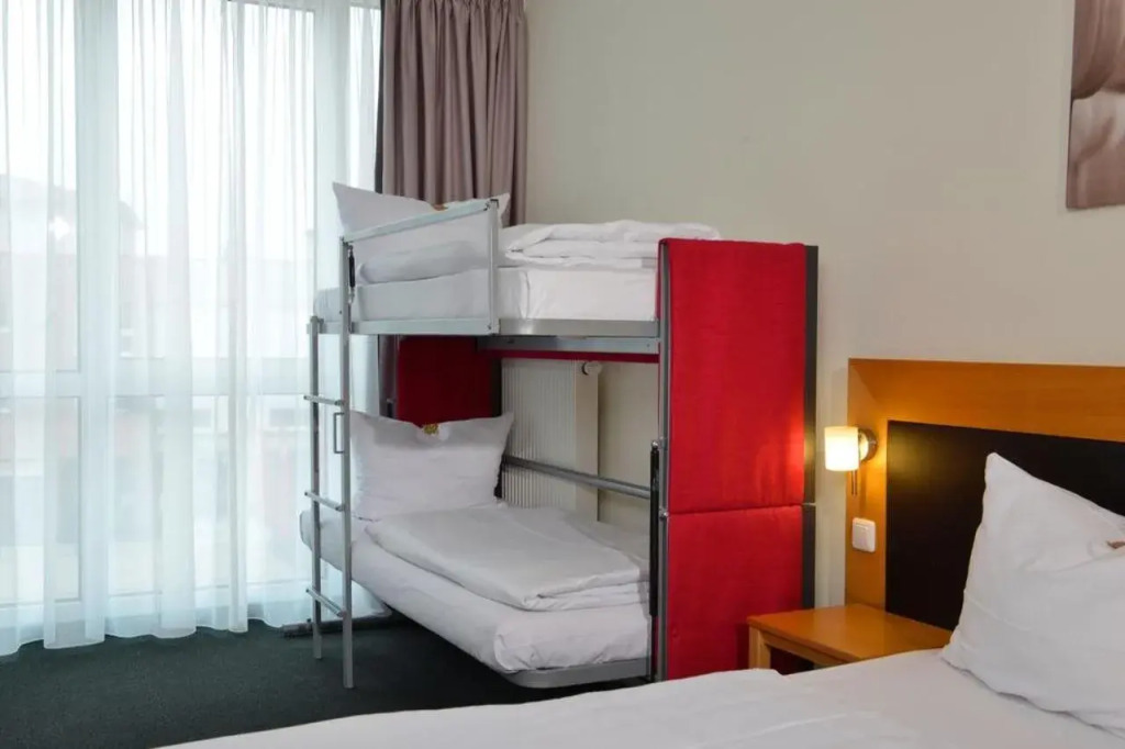 1A Business Hotel