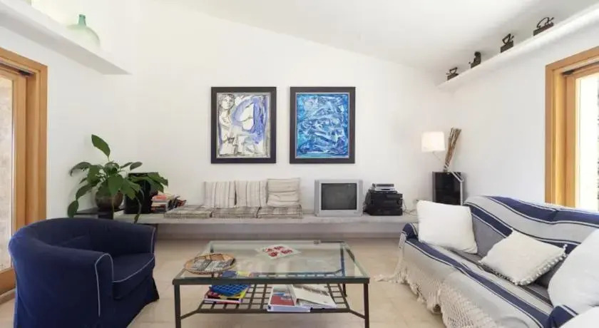 Villa Soler de Baix by Sealand Villas