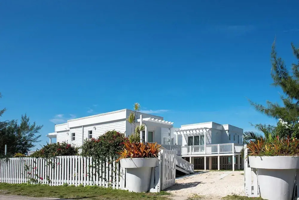 Secluded Luxury: New Beachfront Home With Pool