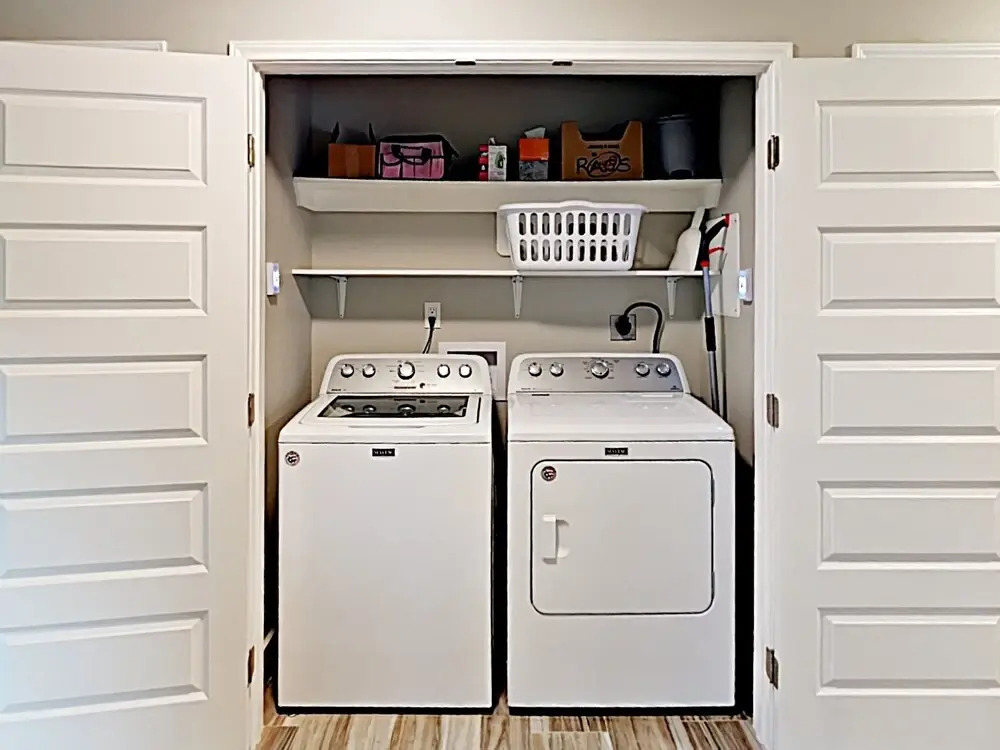 CasaTitos on Station Street - 4 Br Home