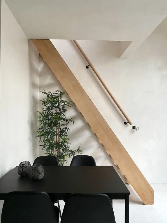 Edville Studio Riverside