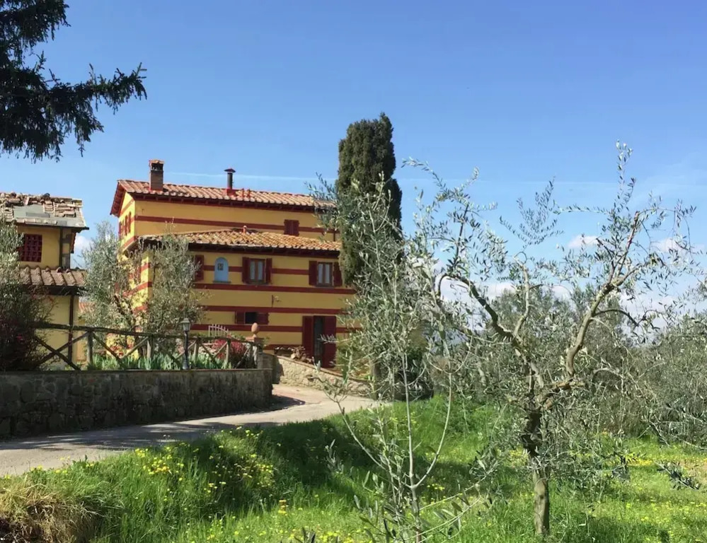 Rustic Mansion in Pian di Sco