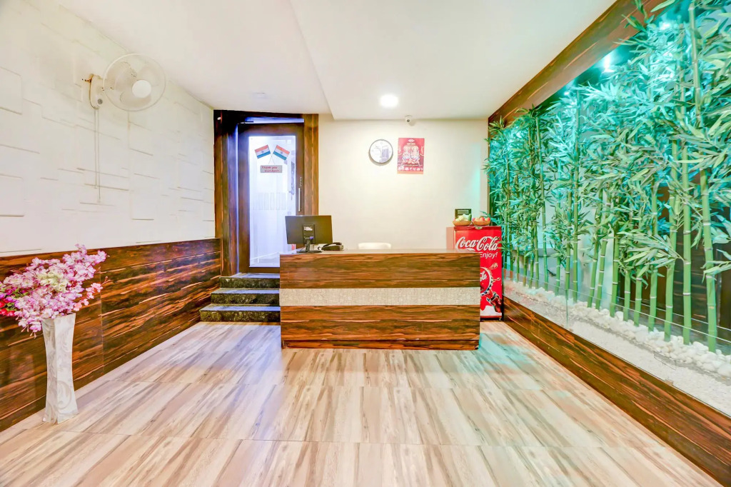 FabHotel Anandam