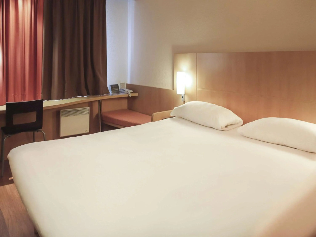 ibis Bourg Jasseron/Teyssonge