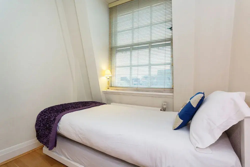 Veeve - Retail Retreat