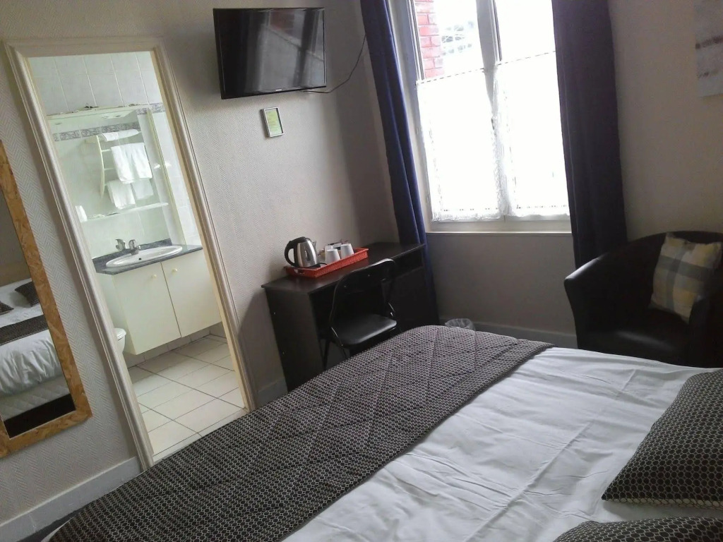 Hotel De La Paix