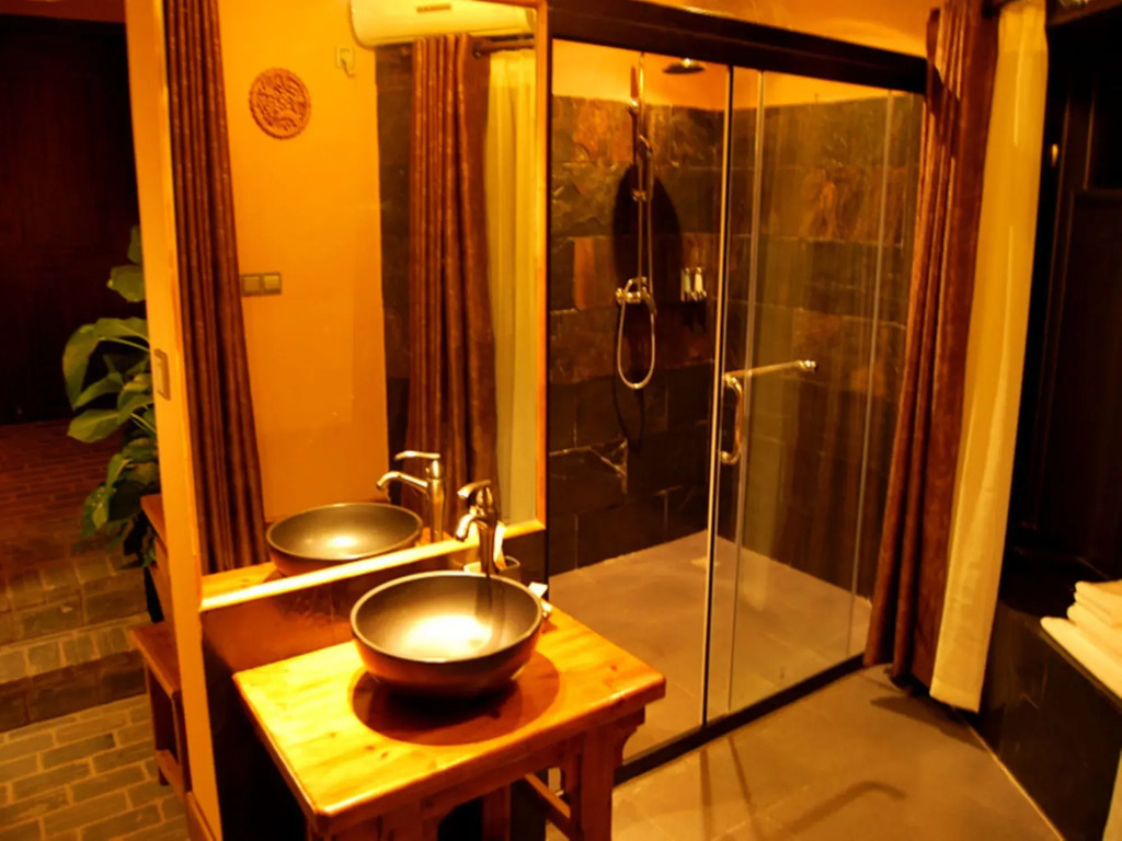 Moondance Hotel