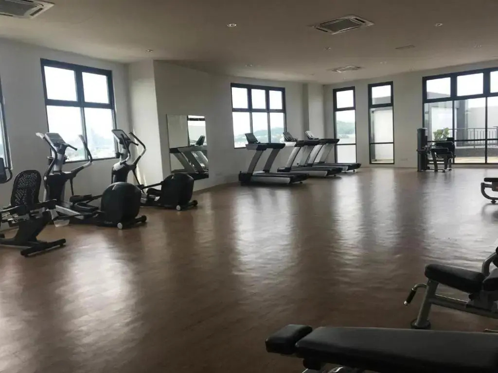 Landmark Residence 2 Service Apartment 5min to MRT 20min to KL
