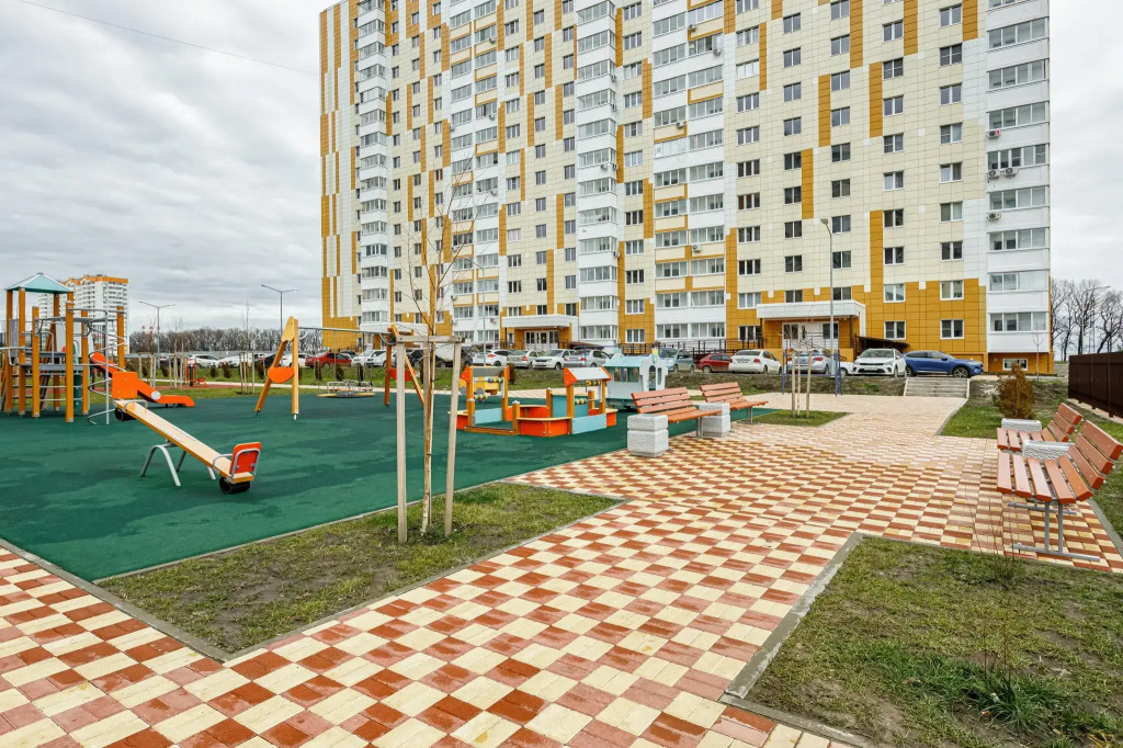Your Place (Ёр Плейс) на улице Героя Сарабеева В.И.