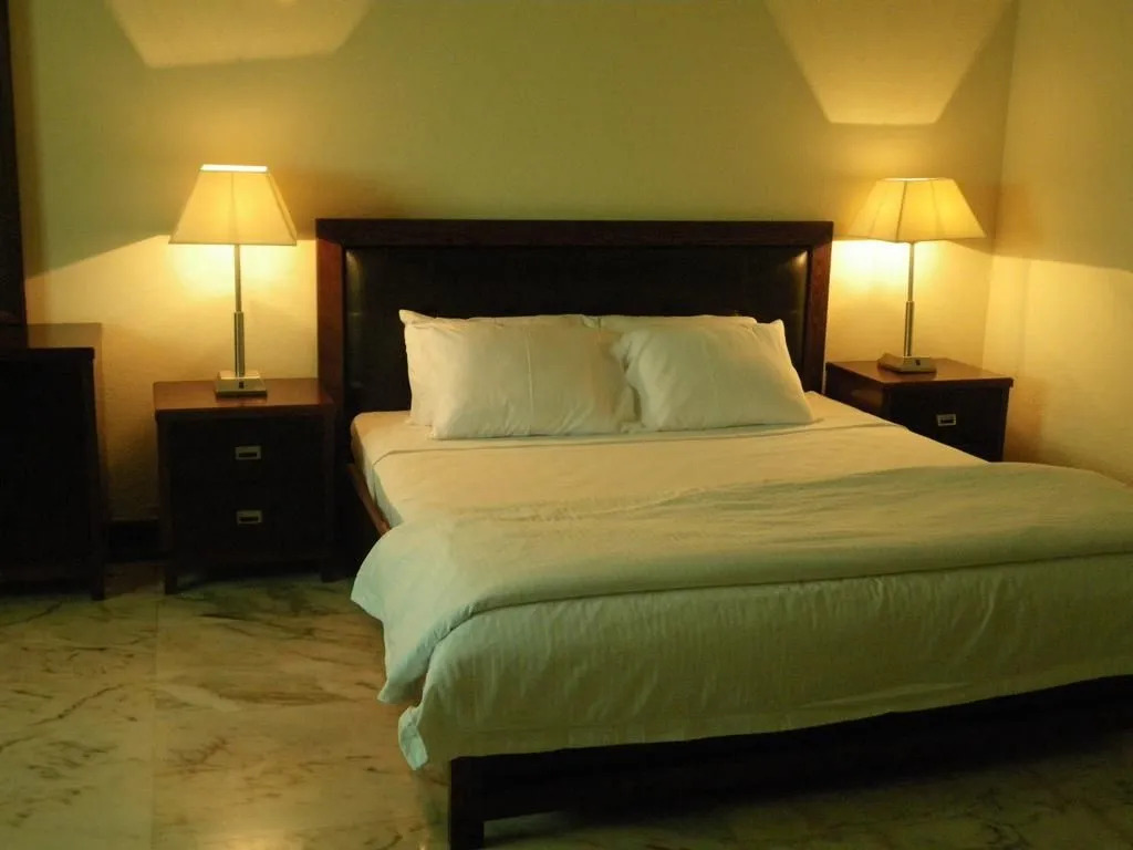 Delmon Hotel Jeddah