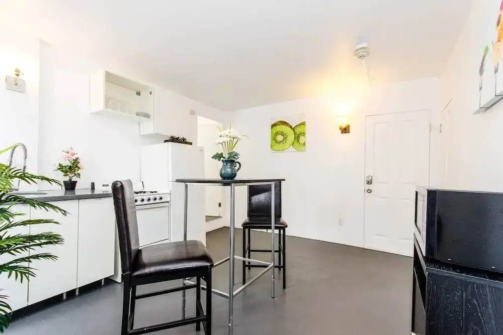 Cabrillo Apartments