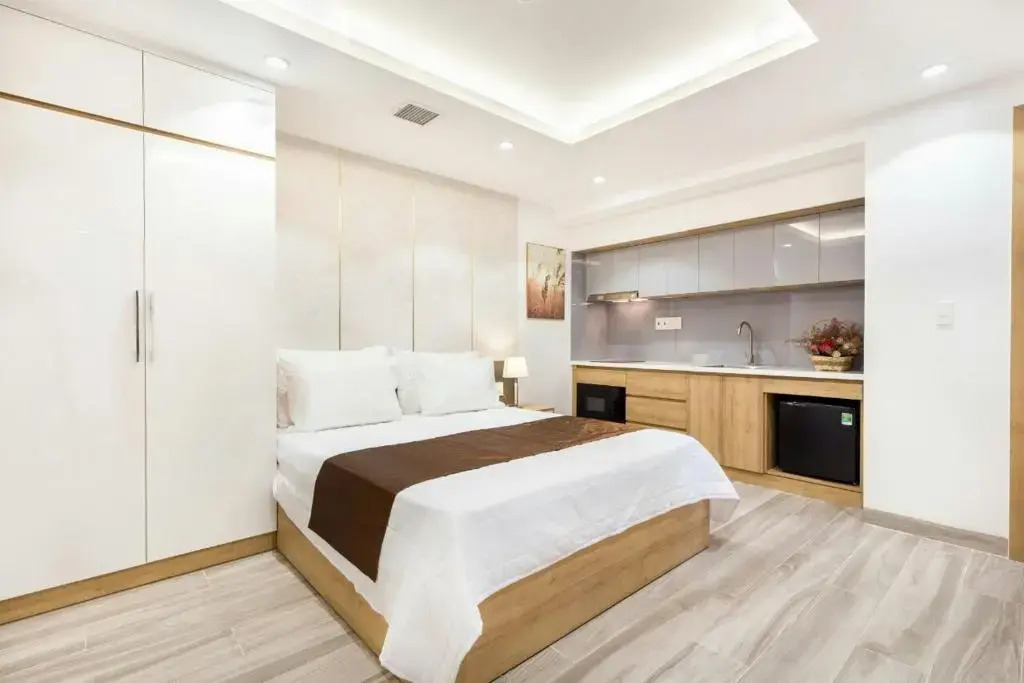 Saki Aparthotel