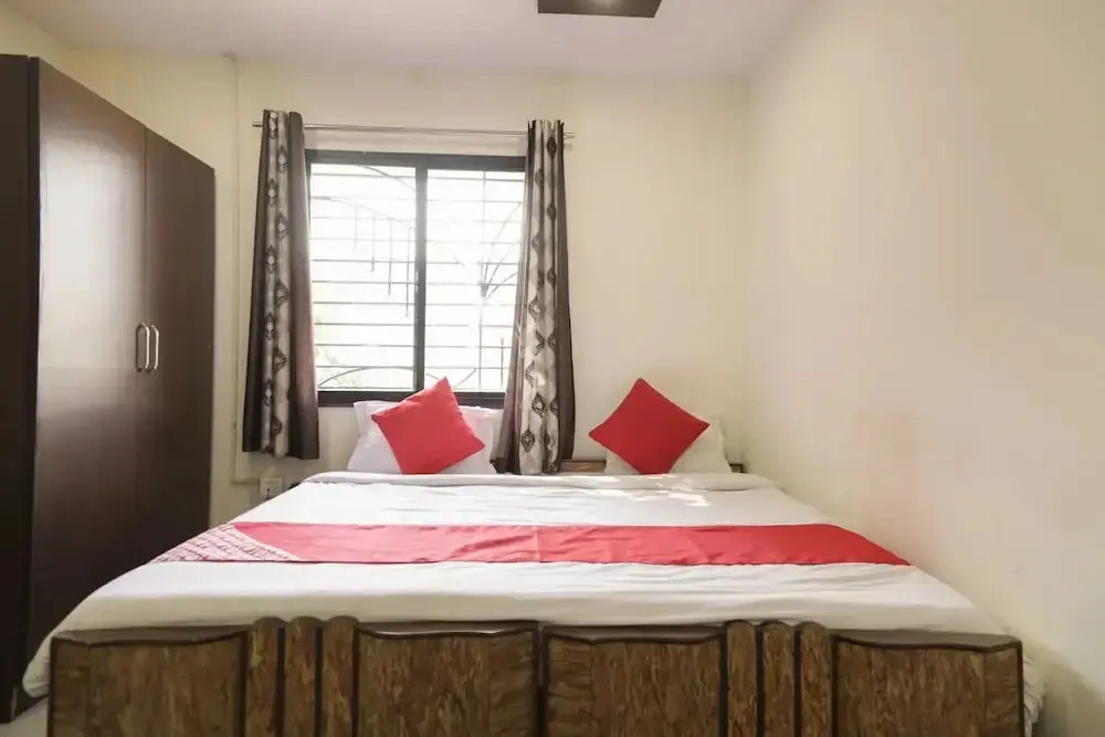 Uk Service Apartment by OYO Rooms