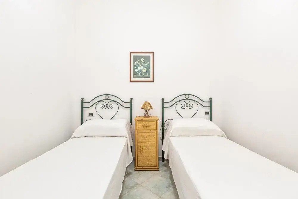 3388 Scali di Leuca by Barbarhouse